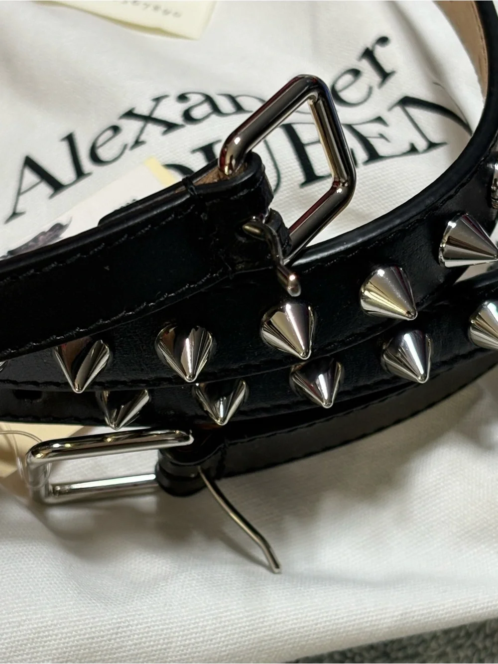 Alexander McQueen Black Thin Double Belt with Silver-Tone Studs size 75B. - Picture 4 of 8